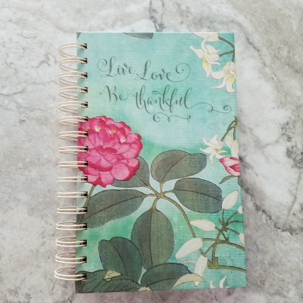 "Live, Love, Be Thankful" Journal
